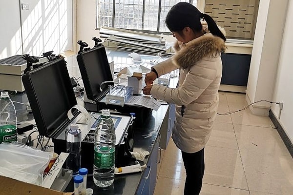 恒美食品安全檢測(cè)儀進(jìn)入湖南新化縣農(nóng)產(chǎn)品市場